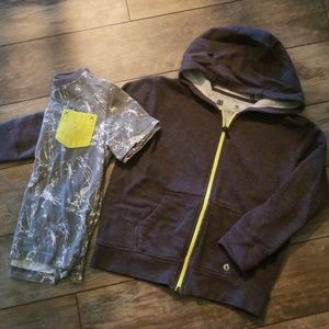 BUNDLE p up sweatshirt-xersion & mossimo tshirt